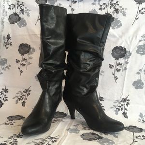 Black mid-calf heeled boots
